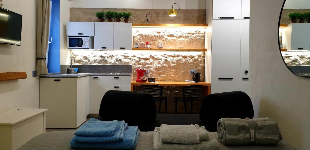 Mediterraneo House